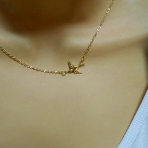 Dainty Gold Bird Choker